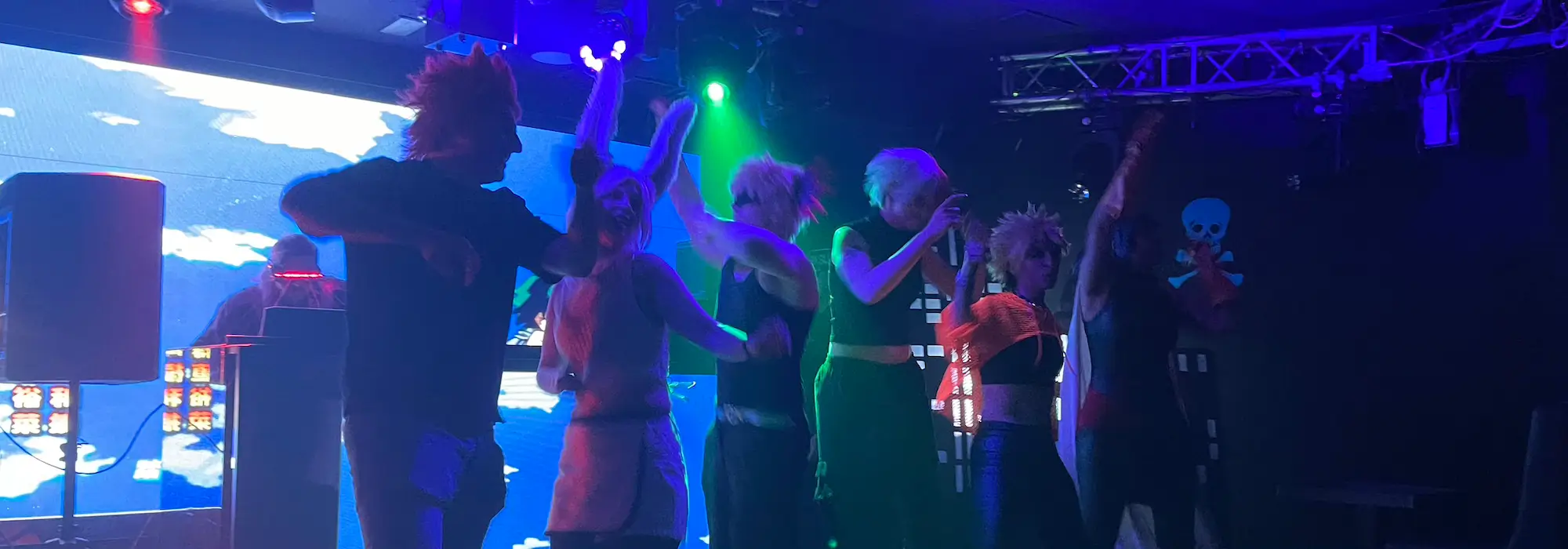 Fiestas anime con cosplay, música y cultura otaku en España